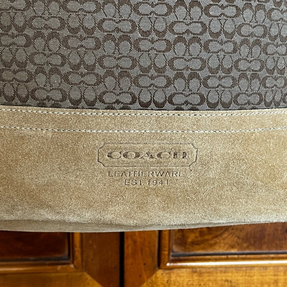 Coach suede, leather, and canvas Hobo  with silver accents in like new - Picture 3 of 14